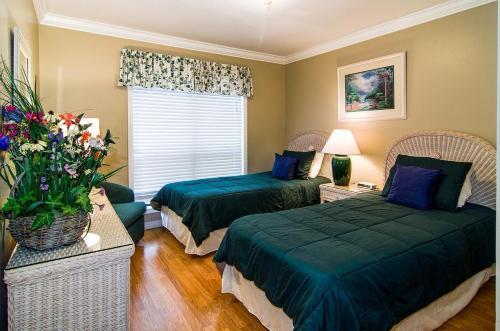 Bayou Village 625