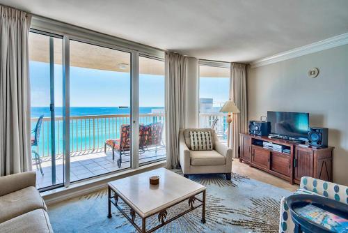 Apartamento Latitude Adjusment Condo