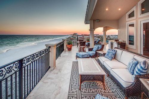 Palazzo Del Mar Home