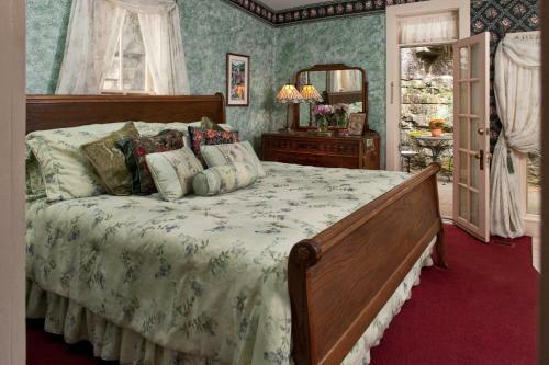 Bed & Breakfast Cliff Cottage Inn