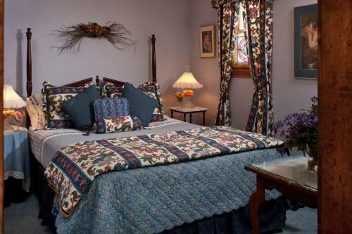 Bed & Breakfast Cliff Cottage Inn