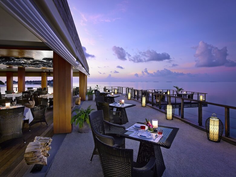 Hotel Dusit Thani Maldives