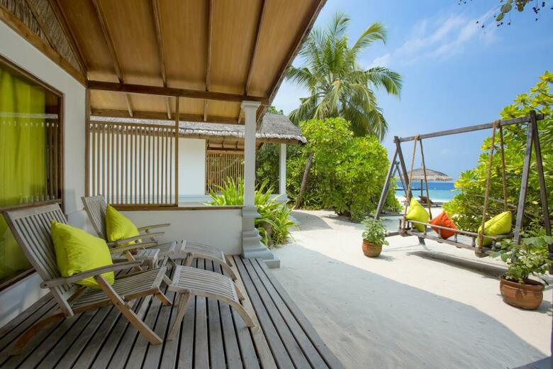 Hotel Reethi Beach Resort