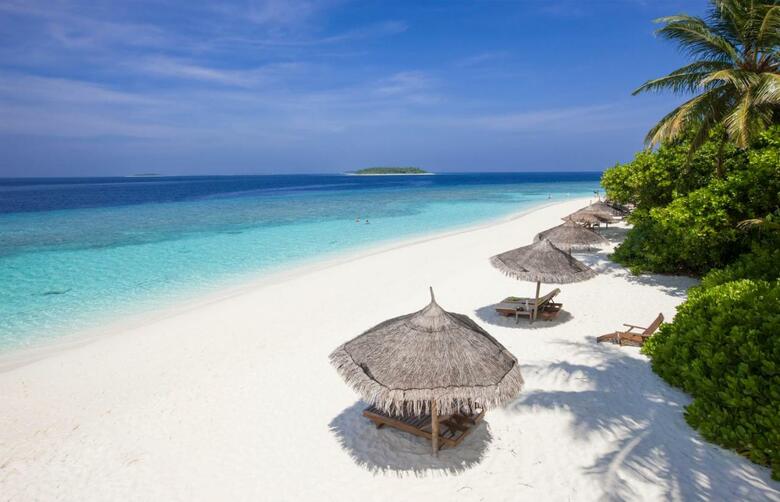 Hotel Reethi Beach Resort