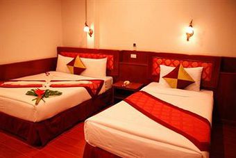 Hotel Kinnaree Resort
