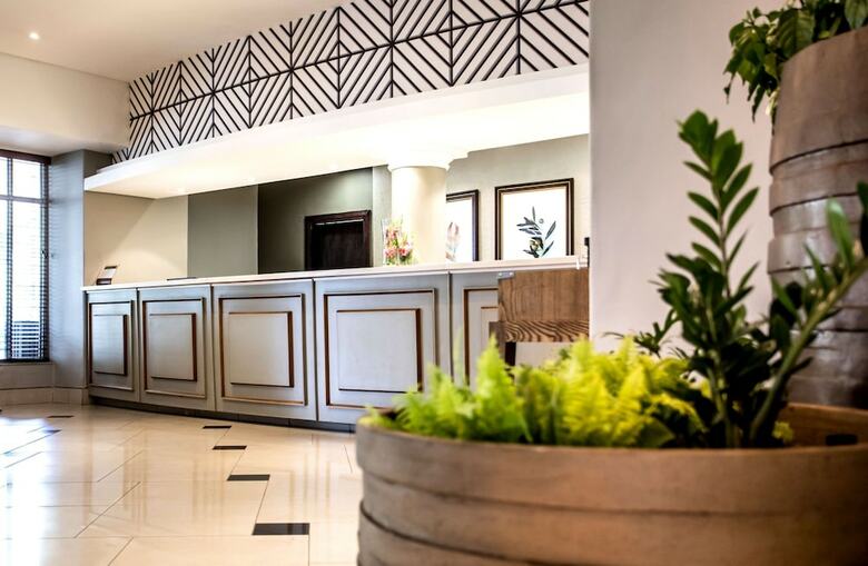 Hotel Southern Sun Ridgeway