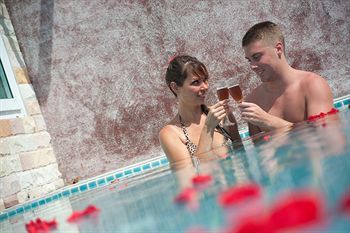 Sea Valley Hotel And Spa