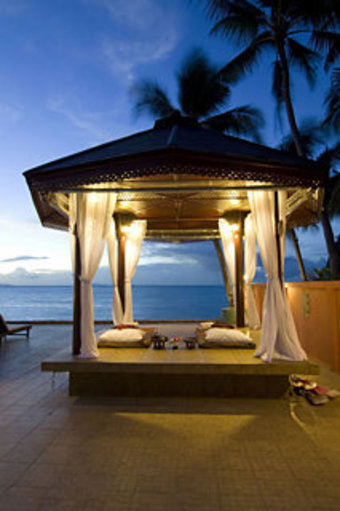 Hotel Kanok Buri Resort & Spa