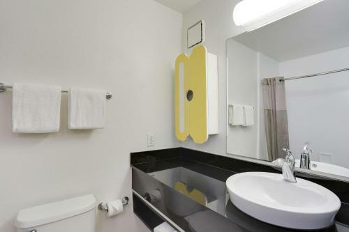 Hotel Studio 6 Houston - Spring