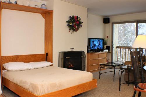 Whiffletree Condo Unit F5