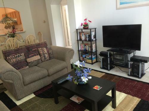 Disney Superior Three Bedroom Pool House