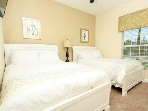 Villa Majesty Palm Townhome 8980