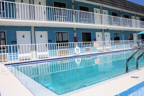 Motel Monte Carlo Inn- Near Disney