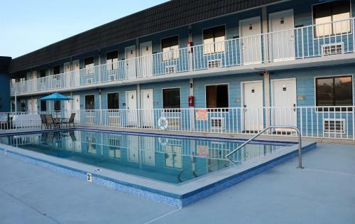 Motel Monte Carlo Inn- Near Disney