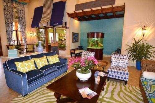 5 Bedroom 5 Bath Pool Home With Spa In Paradise Palms Resort