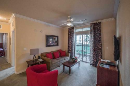 Beautiful Tuscana Resort 3 Bedroom 2 Bath Condo