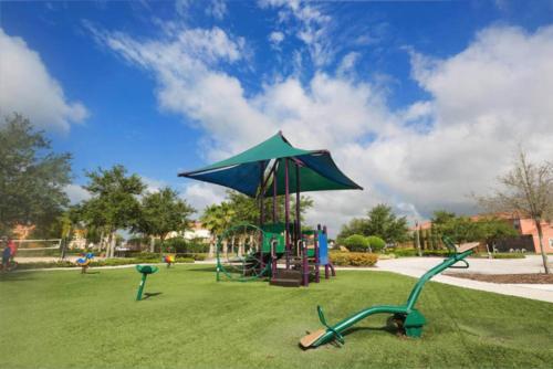 Aco Bella Vida Resort 4 Bedroom Townhome With Pool (1608)