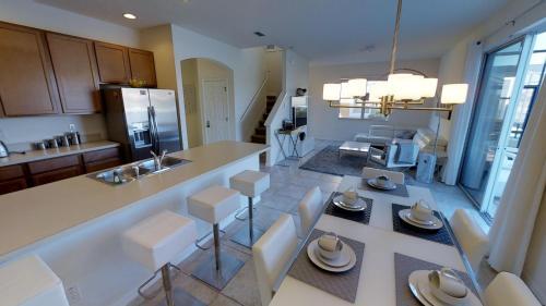 Aco Bella Vida Resort 4 Bedroom Townhome With Pool (1608)
