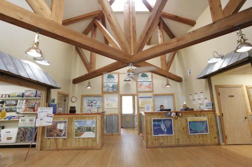 Sherwood Forest Premium Loft Cottage 11