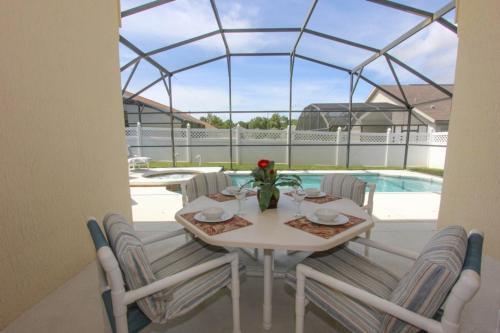 Santee Vill 8102
