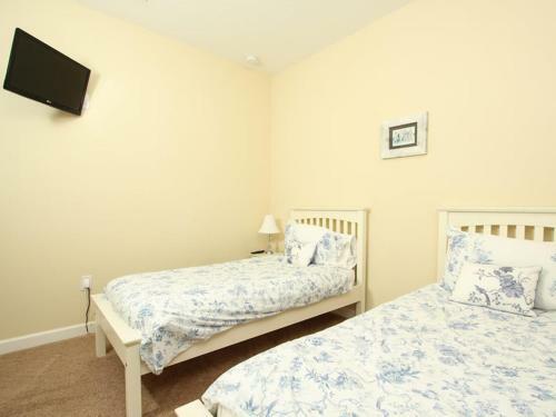 Villa Beach Palm Townhome 3057