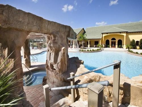 Fantastic 4 Bedroom 3 Bath Town Home With Private Pool