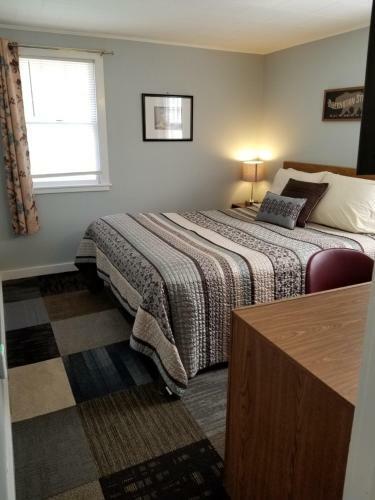 White Mountain Motel And Cottages