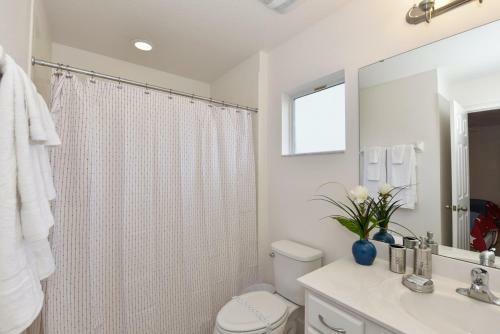 Three Worlds Mobile Home Resort Villa Sleeps 12