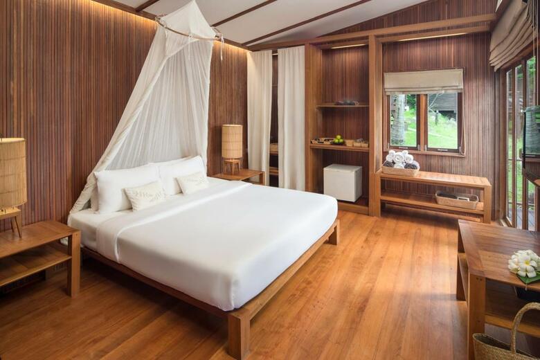 Hotel Haadtien Beach Resort