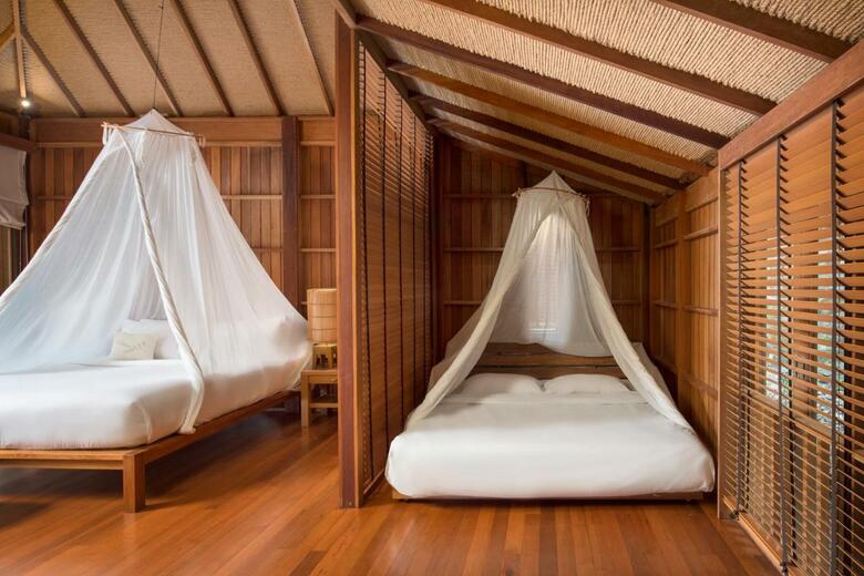 Hotel Haadtien Beach Resort