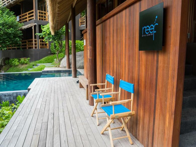 Hotel Haadtien Beach Resort