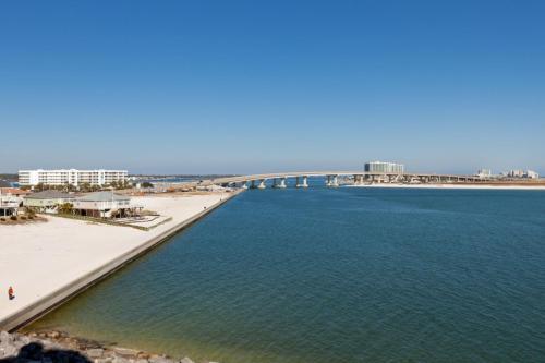 Apartamento Grand Pointe #408