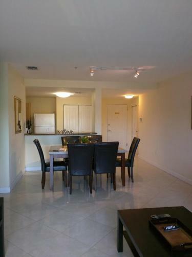 Miami Coral Gables Apartment