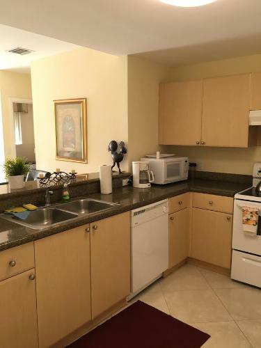 Miami Coral Gables Apartment
