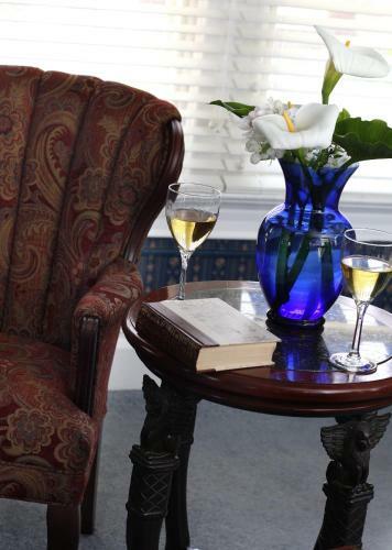 Beazley House Bed And Breakfast Inn