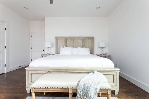 Three-bedroom, Three-bath Roof Deck Home