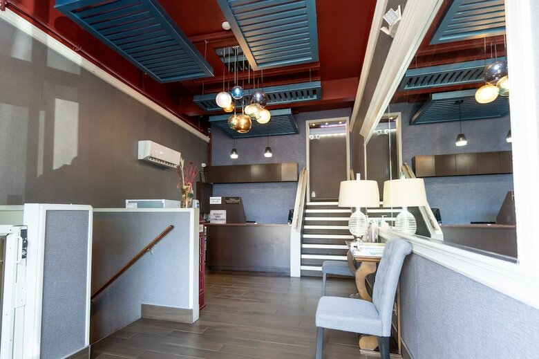 Kalika Hotel