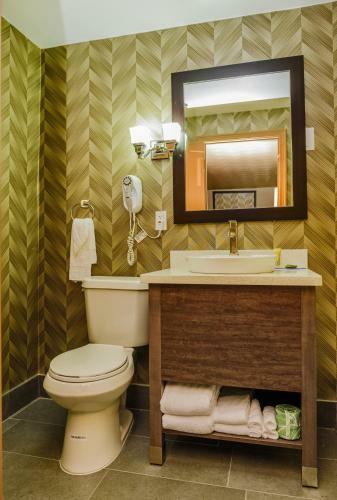 Motel Aarya Hotel By Niagara Fashion Outlets