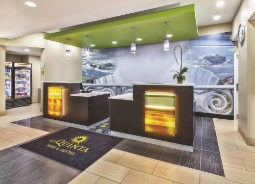 Hotel La Quinta By Wyndham Niagara Falls