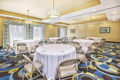 Hotel La Quinta By Wyndham Niagara Falls
