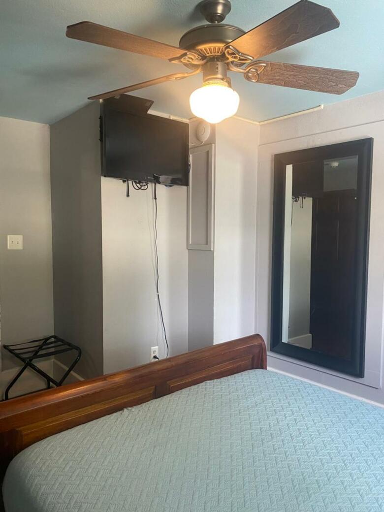 Bed & Breakfast Balcony Guest House