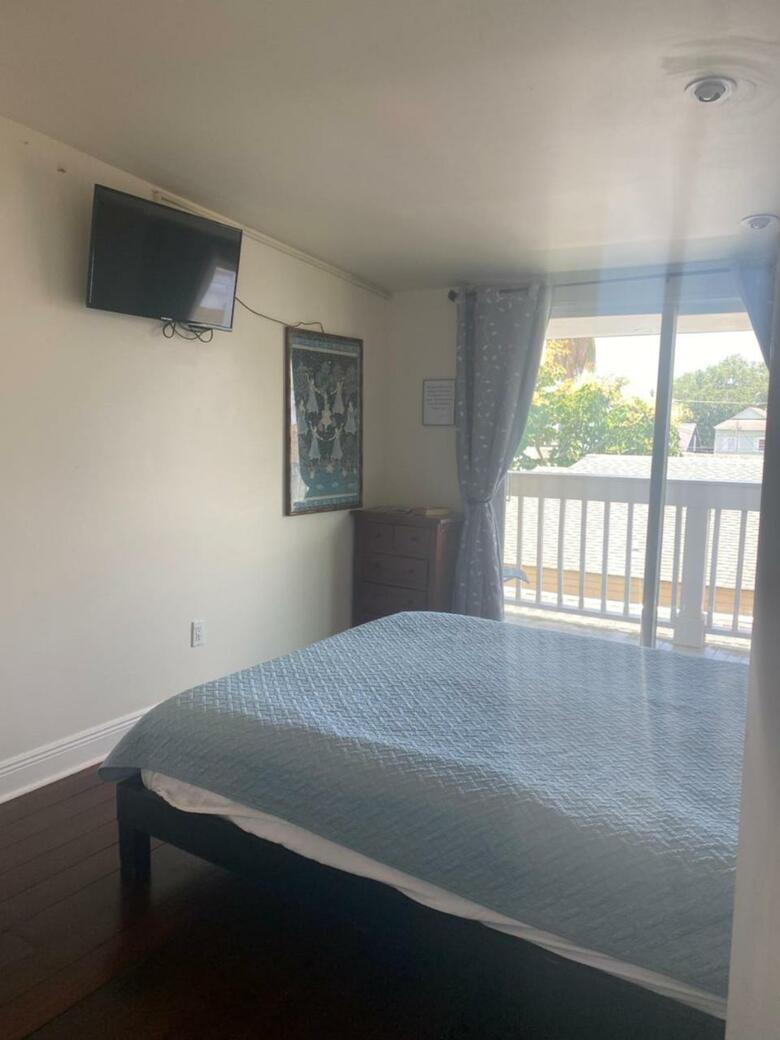 Bed & Breakfast Balcony Guest House