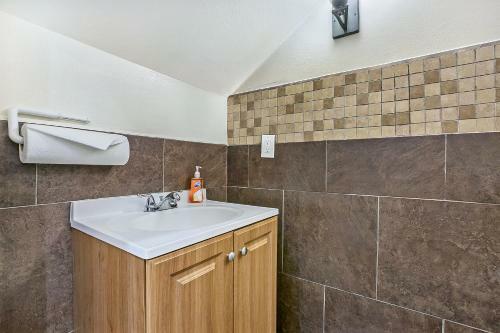 Aparthotel Luxury 4br Condo In Downtown By Hosteeva