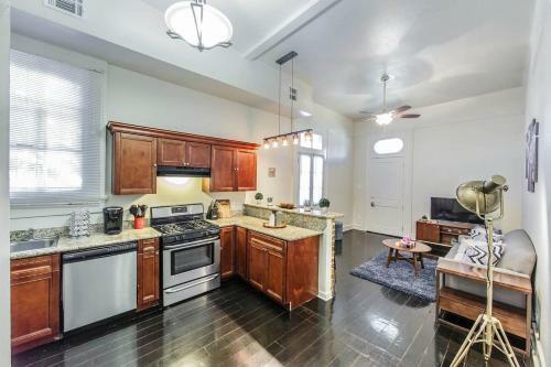 Two-bedroom, Two-bath Located In Historic Treme