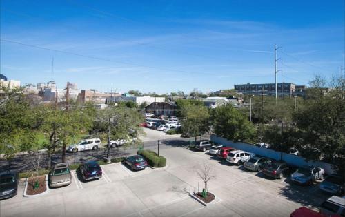 Apartamento Gorgeous 3br Condo Steps From St Charles Ave