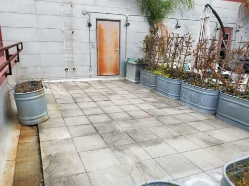 Apartamento Two-bedroom, Two-bath Industrial Apt In Nola C.b.d.