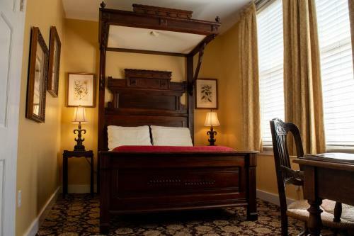 Park View Historic Hotel