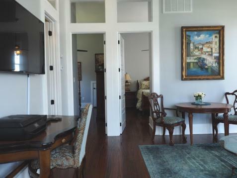 Hostal The Big Blue House In The Marigny
