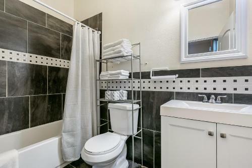 Apartamento Spacious 3br/2.5bath Condo In Great Location