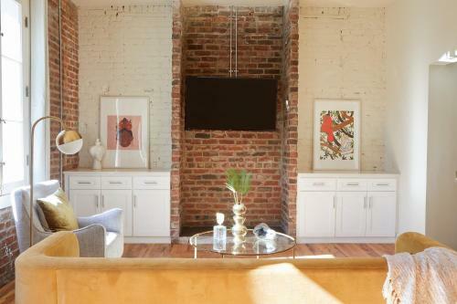 Sonder ? The Esplanade